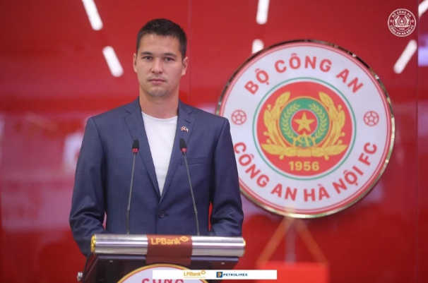 filip-nguyen-bat-ngo-chia-se-ve-van-lam-toi-va-cau-ay-se-co-su-canh-tranh
