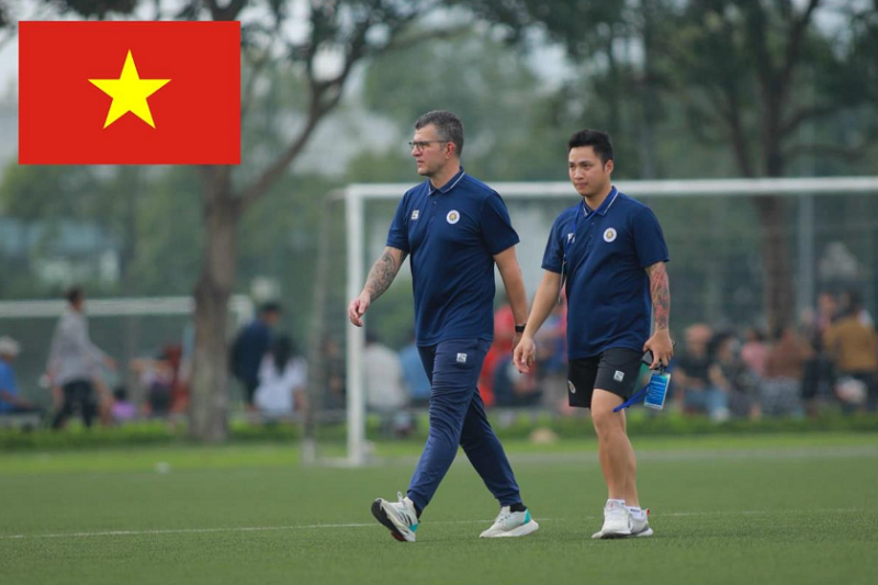 hlv-cristiano-roland-nhan-chuc-vu-dac-biet-sau-khi-cung-u17-ha-noi-dang-quang-giai-quoc