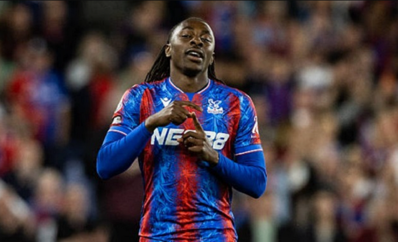 arsenal-rao-riet-theo-sat-eze-crystal-palace-bat-luc-trong-viec-giu-chan-ngoi-sao